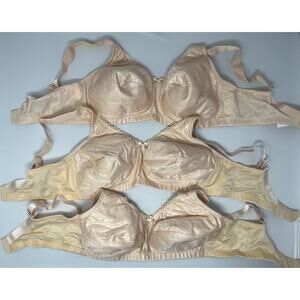 3 Classique NWT Wireless Pocket Bra 38B 772E Post Mastectomy Surgery Beige